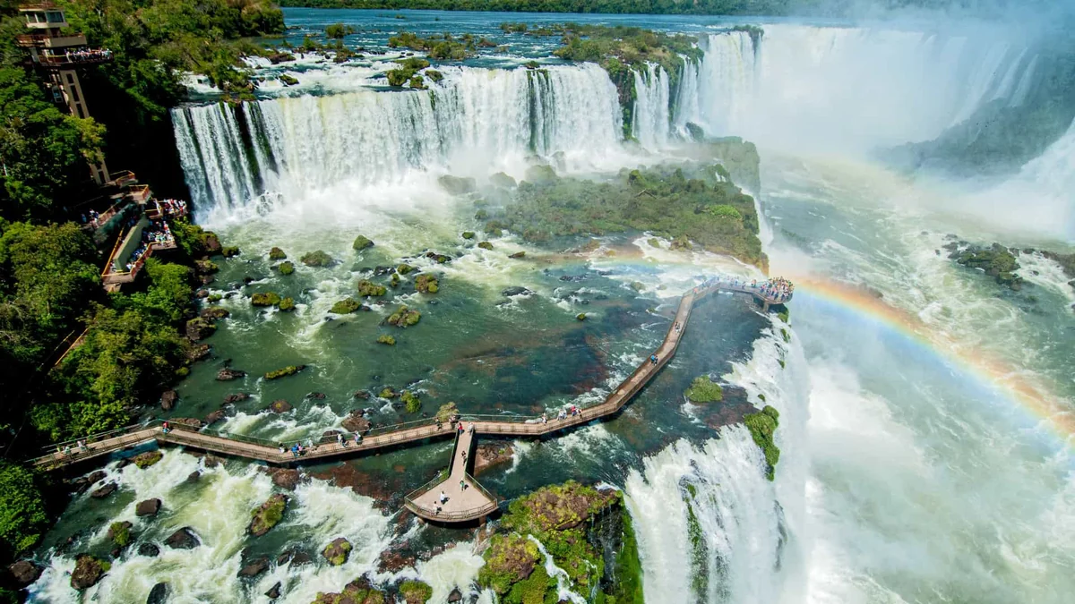 Cataratas do Iguaçu vira desejo global na web