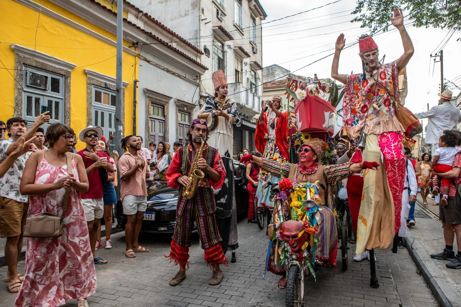 Companhia de teatro celebra 45 anos com programação gratuita na Gamboa