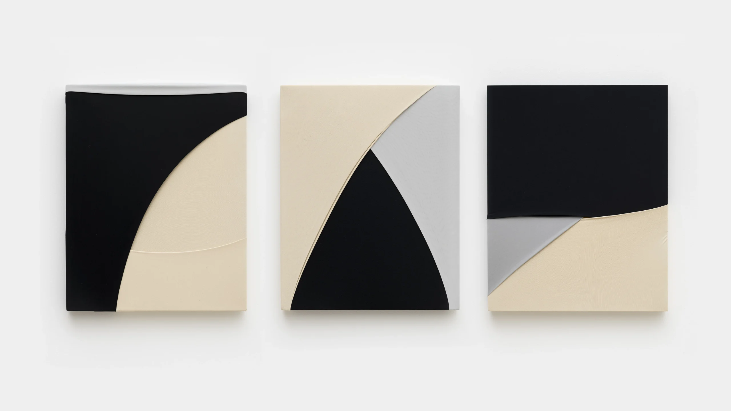 Dani Cavalier leva pinturas de Lycra à Cidade do México