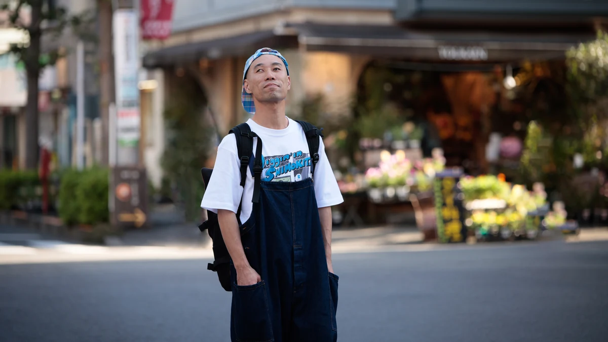 DJ Koco estreia no Brasil com set só em vinil