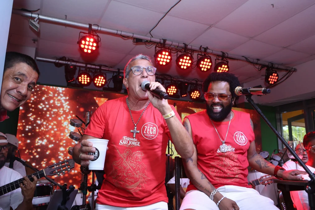 Feijoada de São Jorge reúne estrelas do samba no Rio