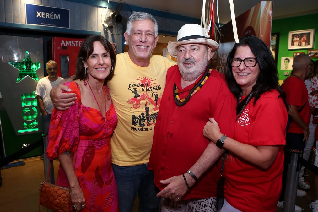 Feijoada de São Jorge reúne estrelas do samba no Rio