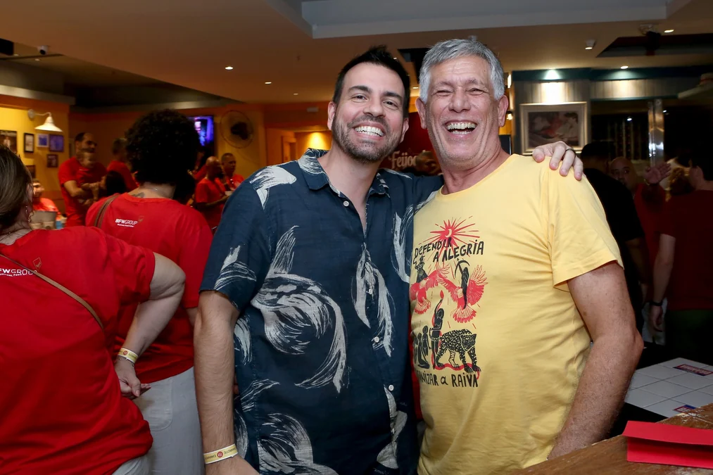 Feijoada de São Jorge reúne estrelas do samba no Rio