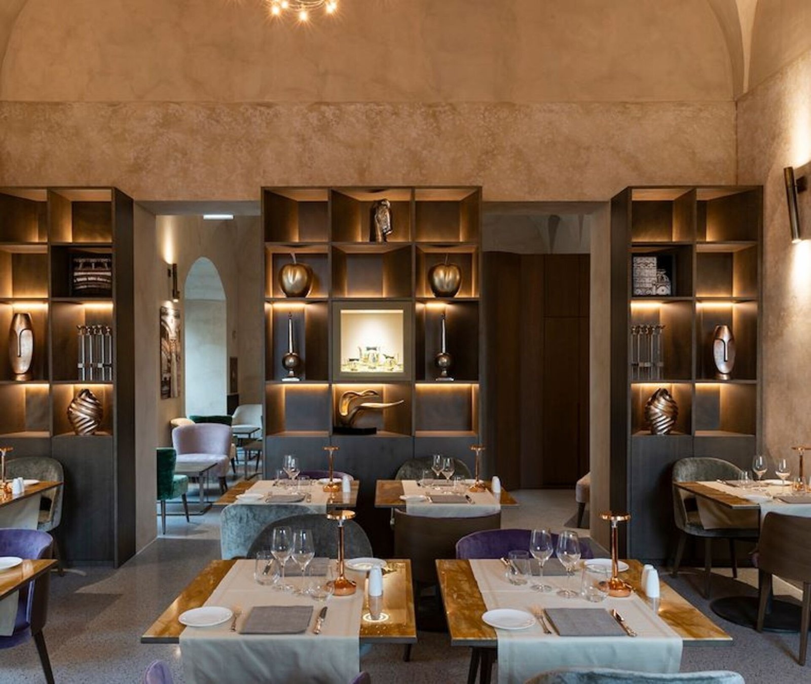 Star Chefs' Eggs and Immersive Easters in Top Hotels