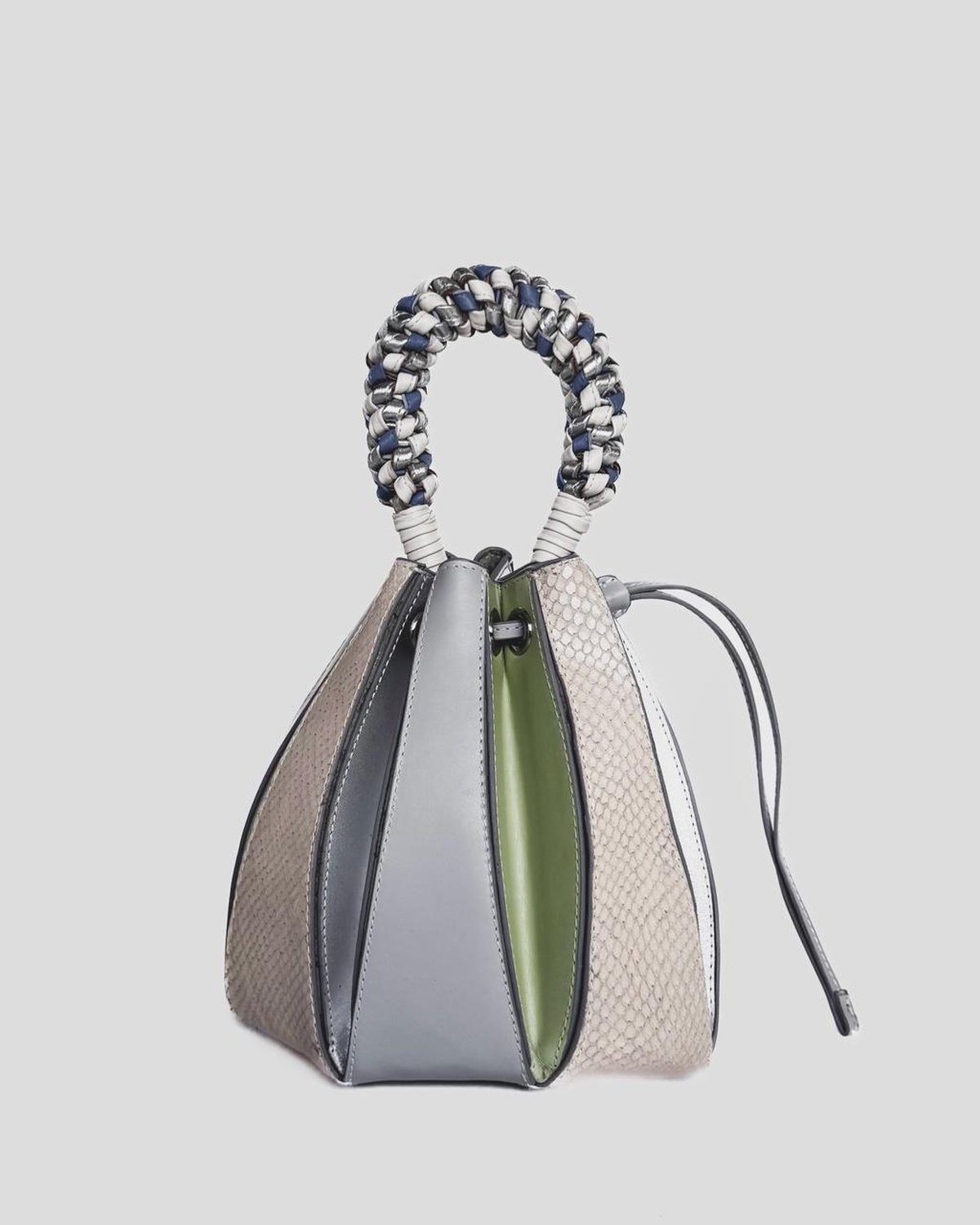 Ryzí relança a Okoye com edições únicas para a Páscoa