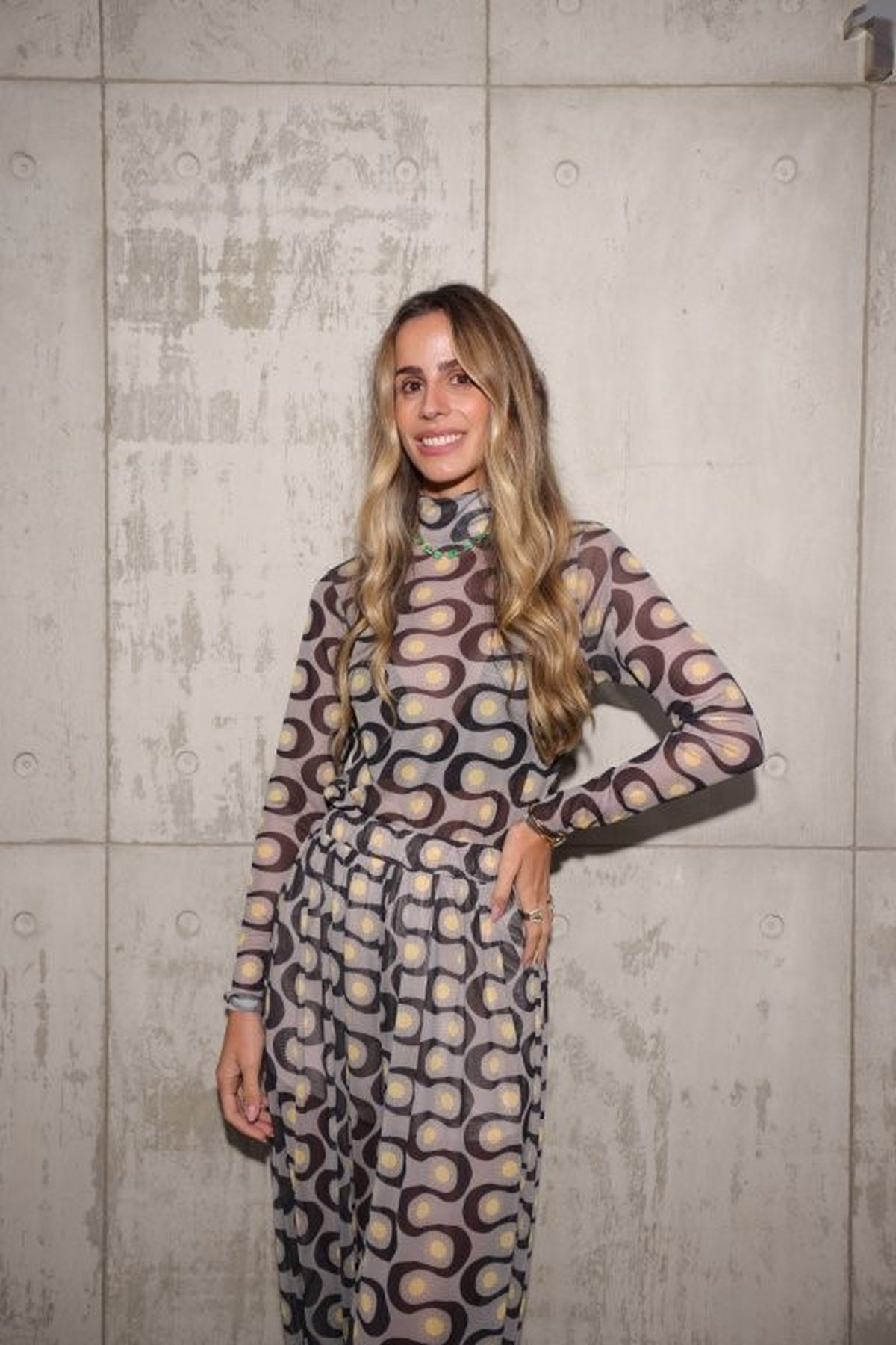 Malu Mesquita encerra exposição de 11 anos com imersão sensorial