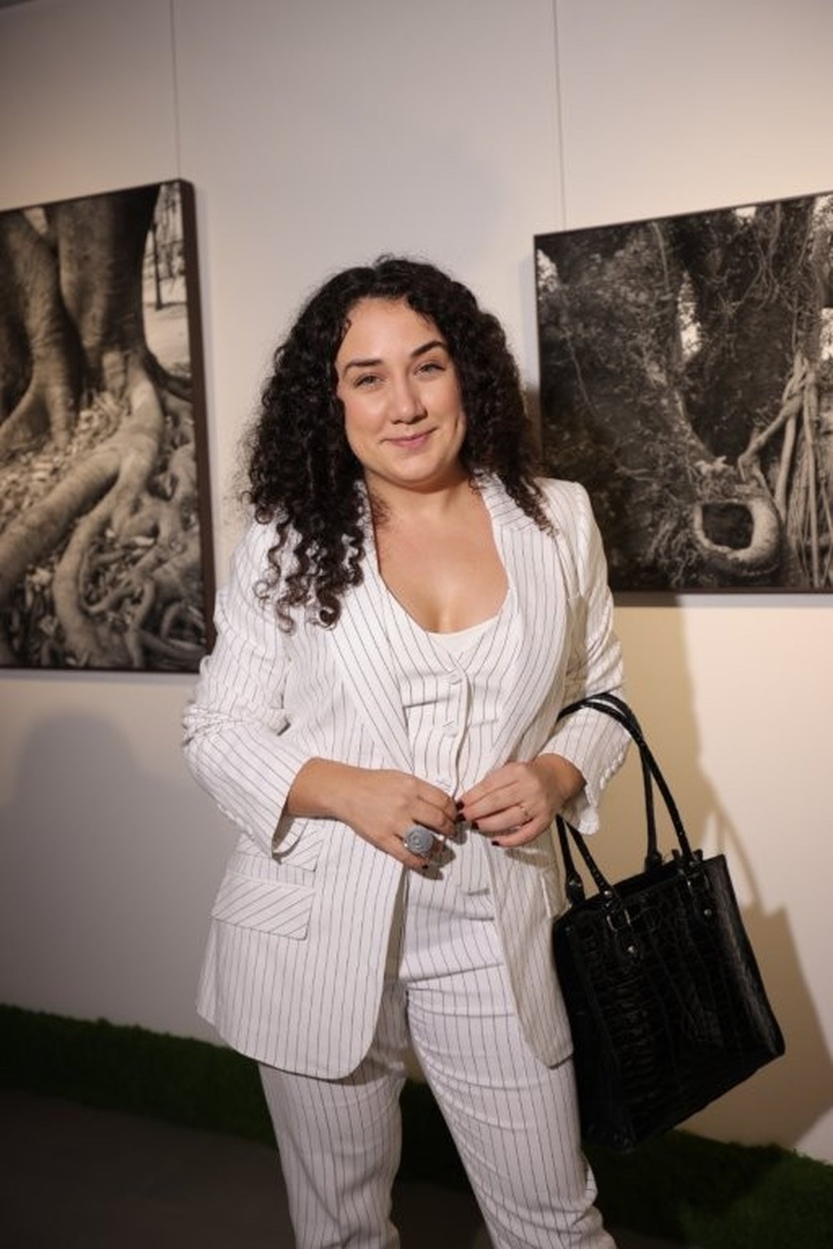 Malu Mesquita encerra exposição de 11 anos com imersão sensorial