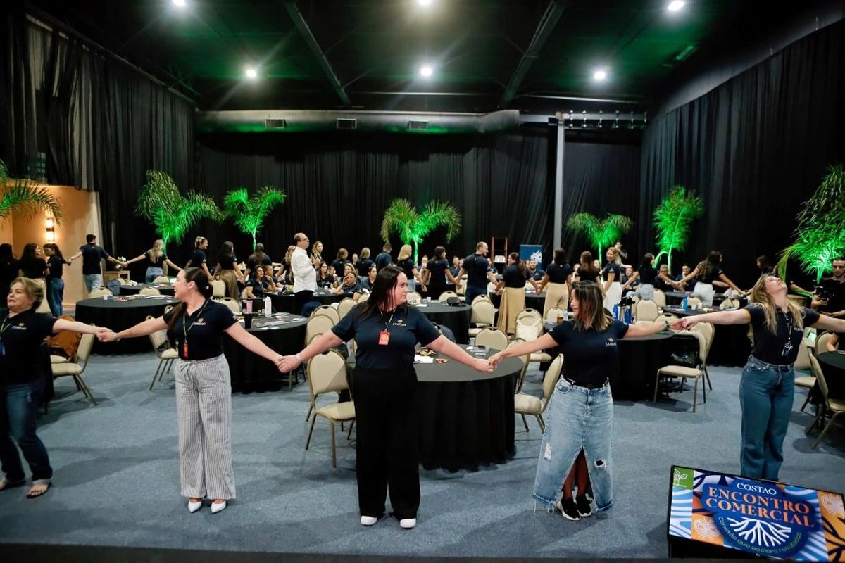 Costao do Santinho Hosts Strategic Sales Meeting for 100+