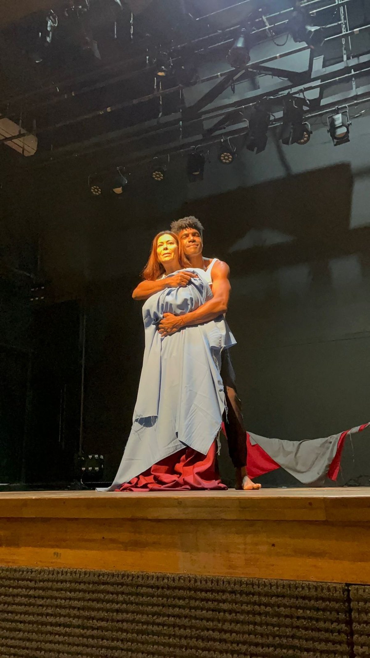 Crise conjugal e surrealismo no palco de Ipanema 1 Crise conjugal e surrealismo no palco de Ipanema