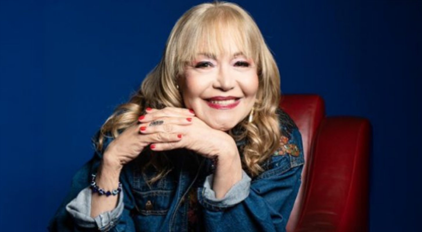 Claudya revisita la MPB de los 70 en el Sesc 24 de Maio