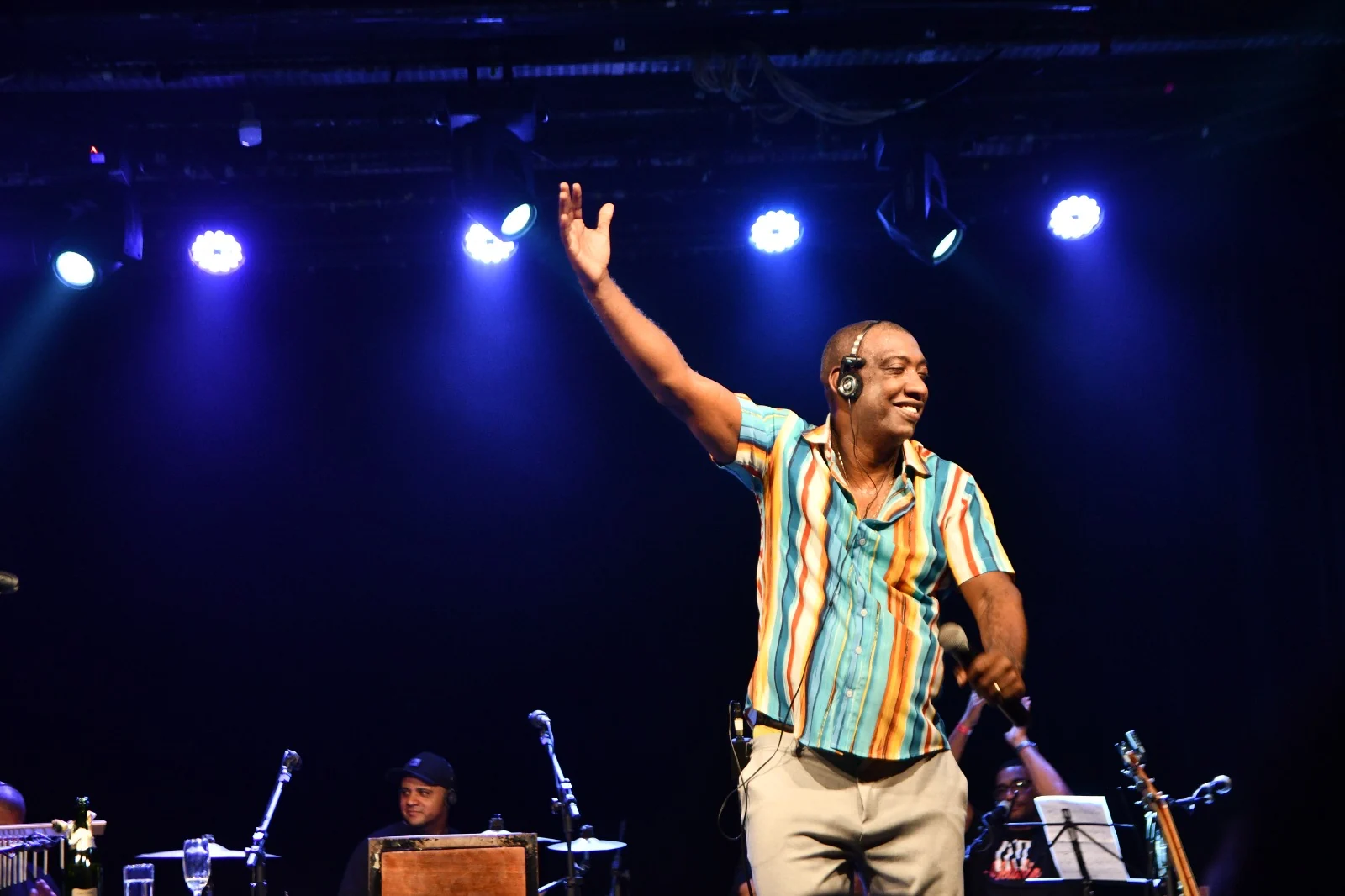 Teatro Rival aposta em samba e musicais na semana