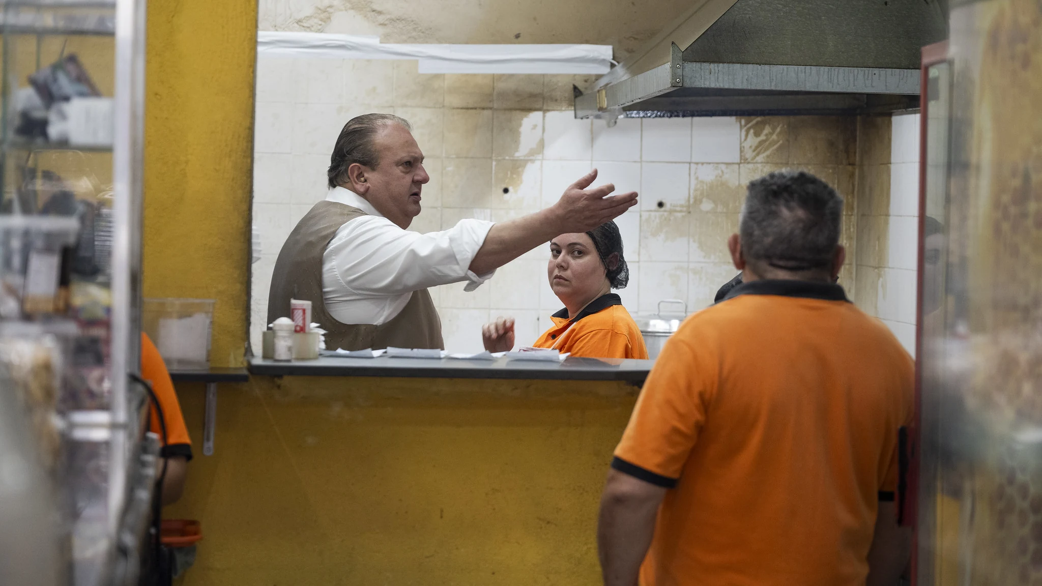 Jacquin é xingado em novo episódio de Pesadelo na Cozinha