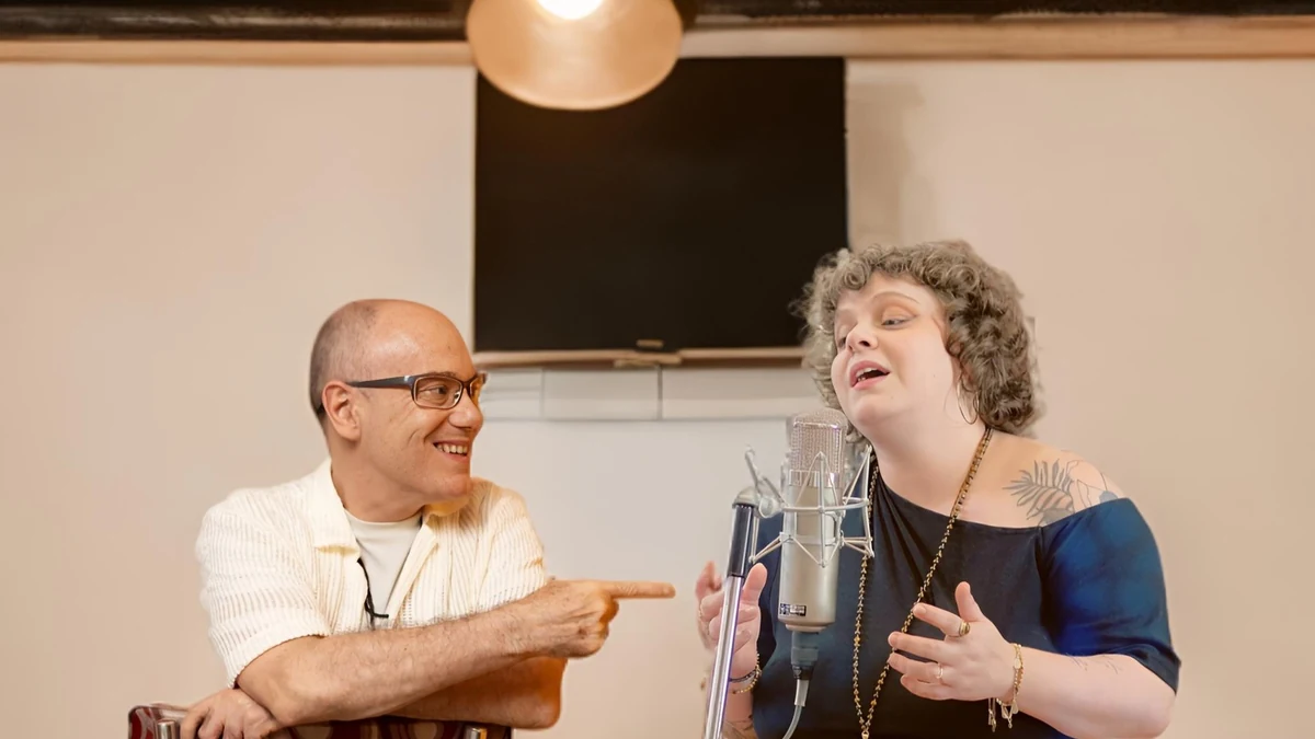 Keco Brandão revive sonho de Elis em “Olhos Parados”