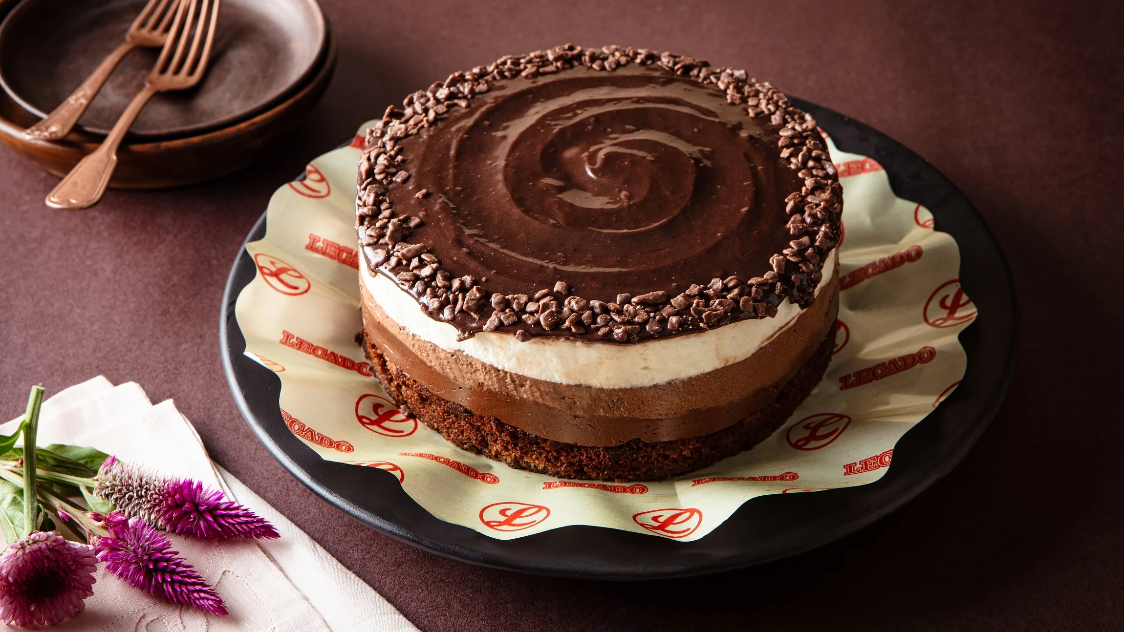Lecadô lança Torta Mousse 3 Chocolates para o Dia das Mães