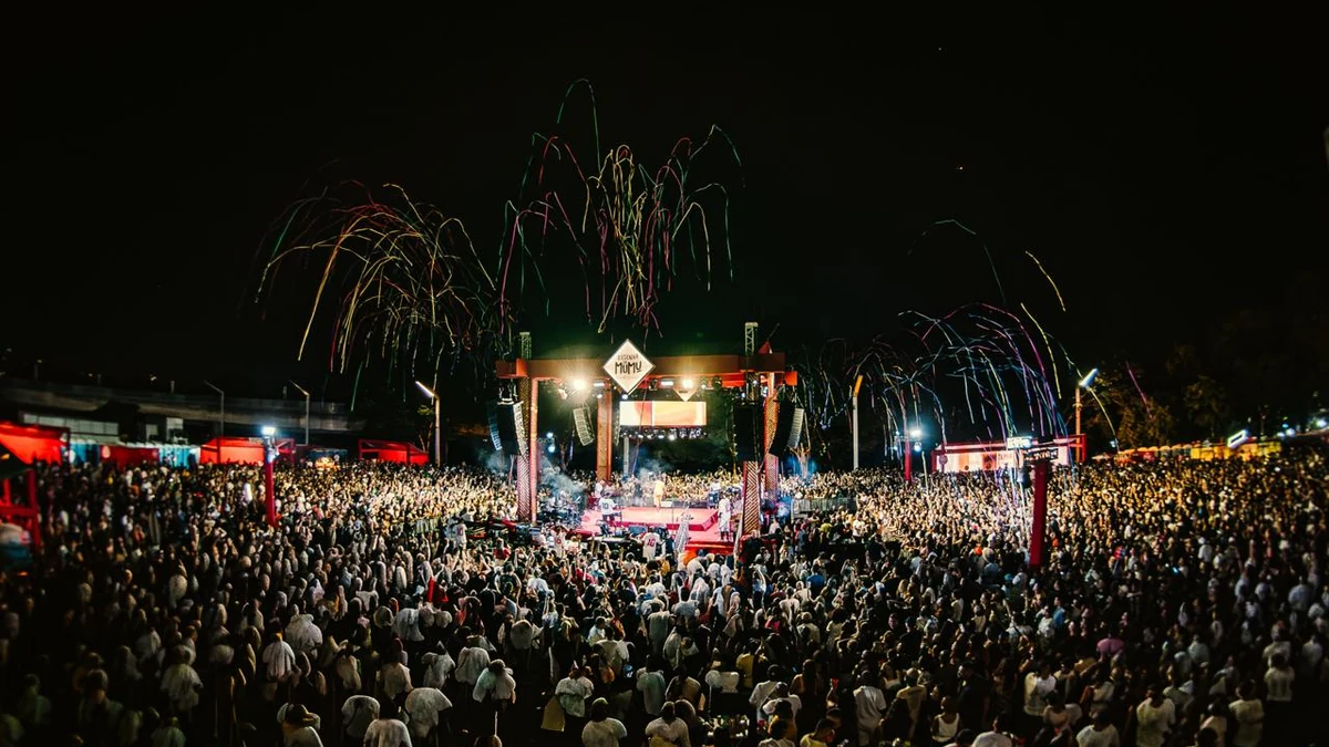 Mumuzinho abre turnê de 10 anos com festa no Mineirão