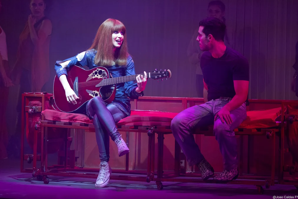 Novas datas de Rita Lee no Teatro Porto