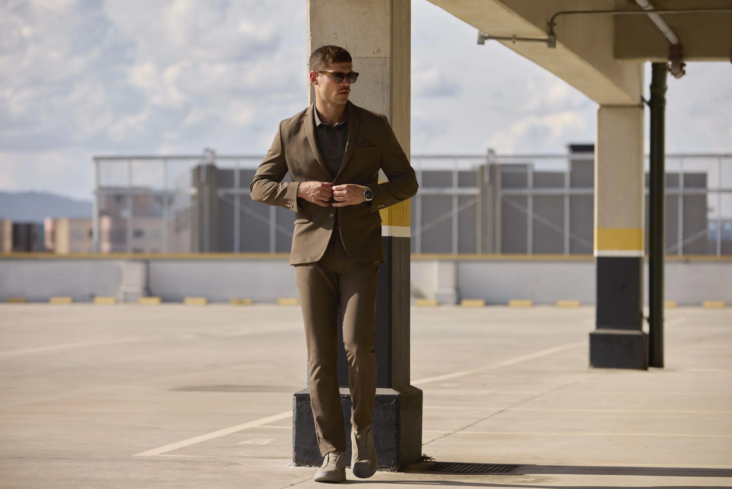 O blazer masculino que sai do saquinho sem uma ruga