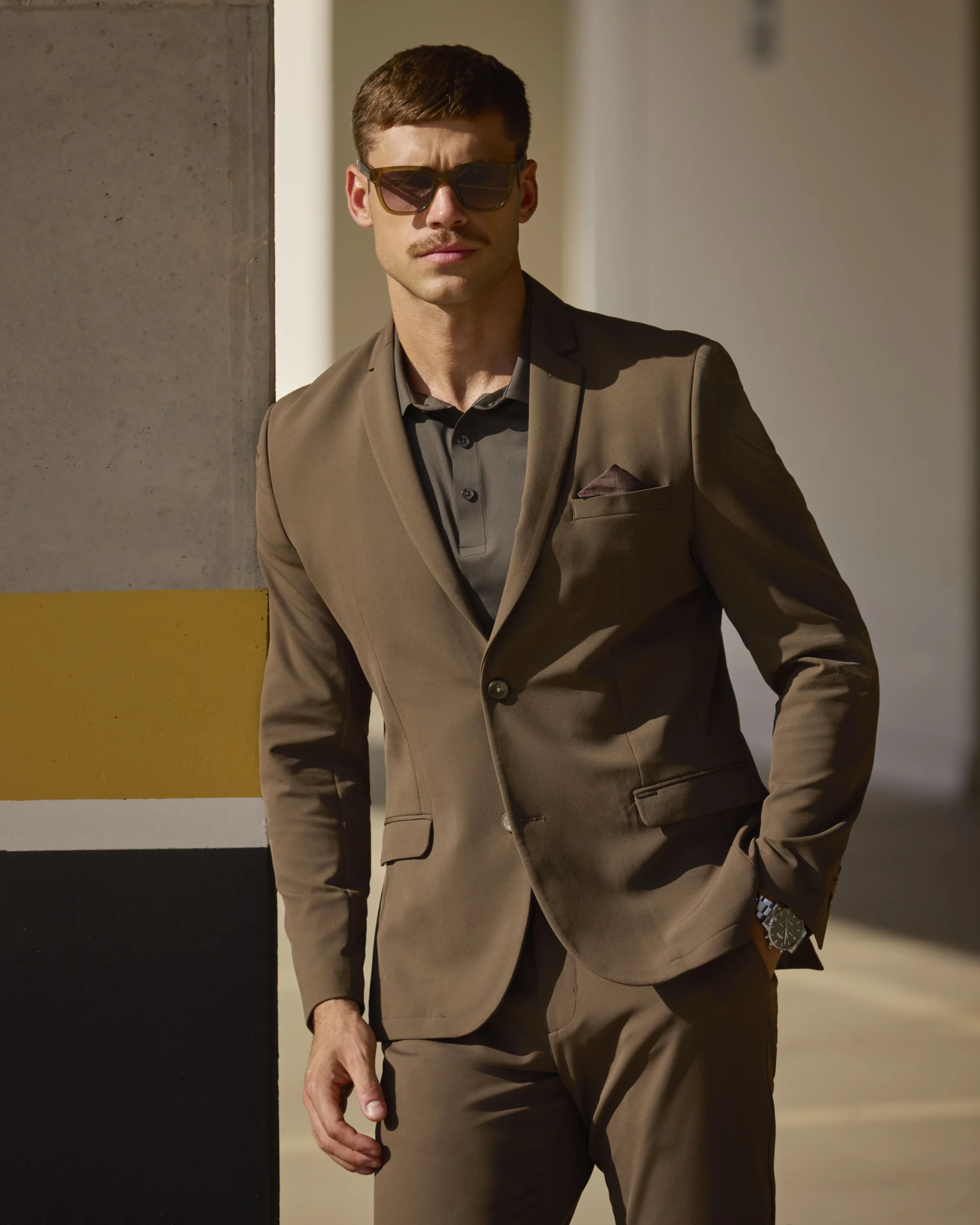 O blazer masculino que sai do saquinho sem uma ruga