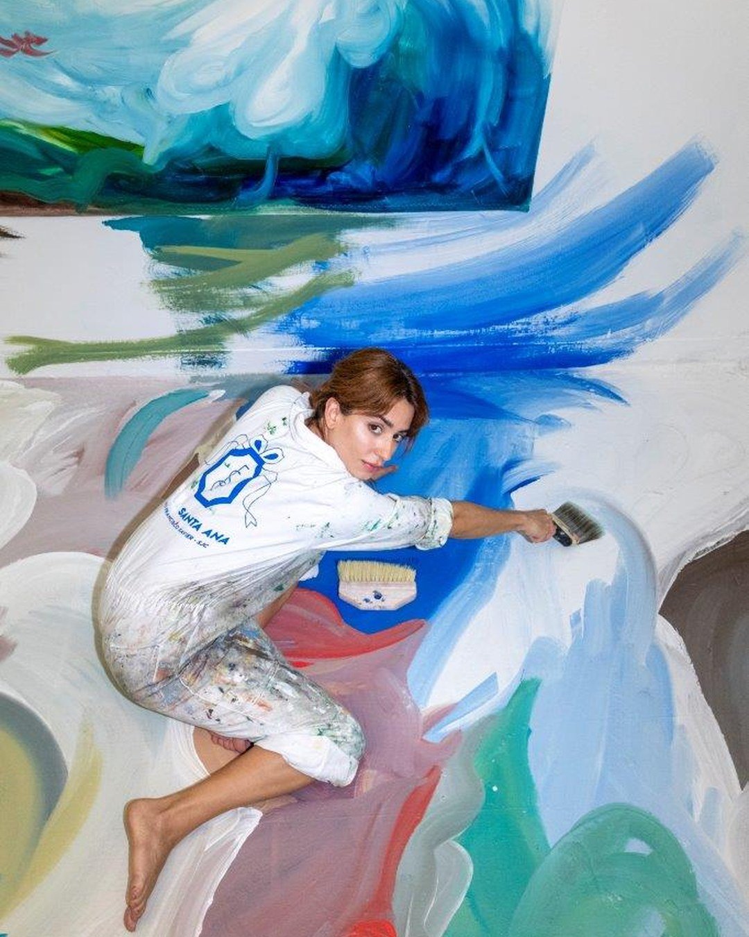 Pàulla Scàvazzini leva pintura-corpo a NY e Rio