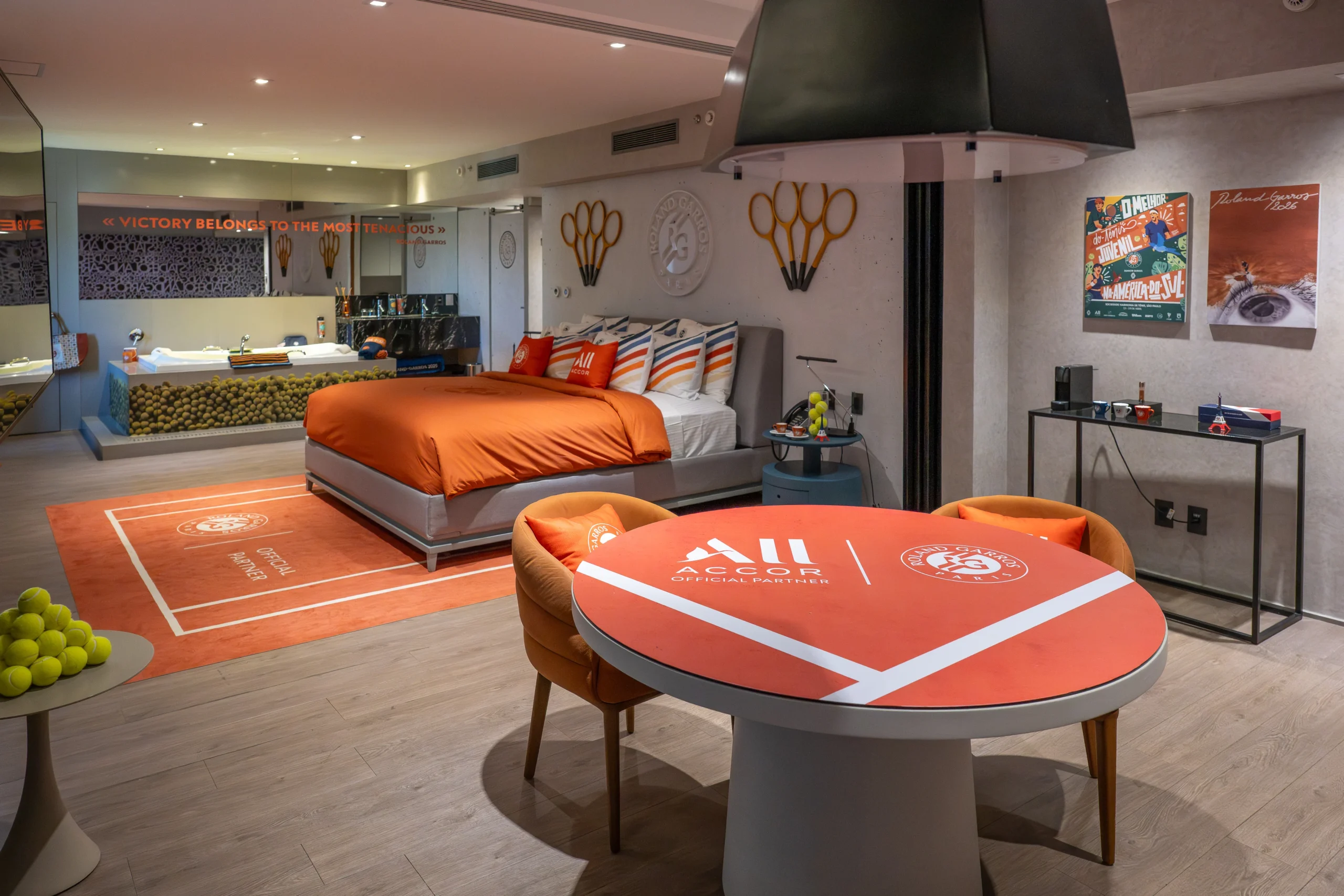 Pullman Ibirapuera estreia suíte temática do Roland-Garros