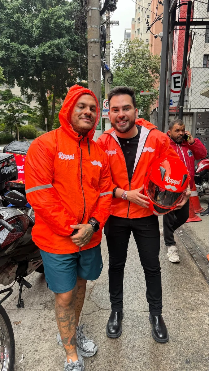 Toguro “contrata” Marcelo Mesquita em live da Rappi