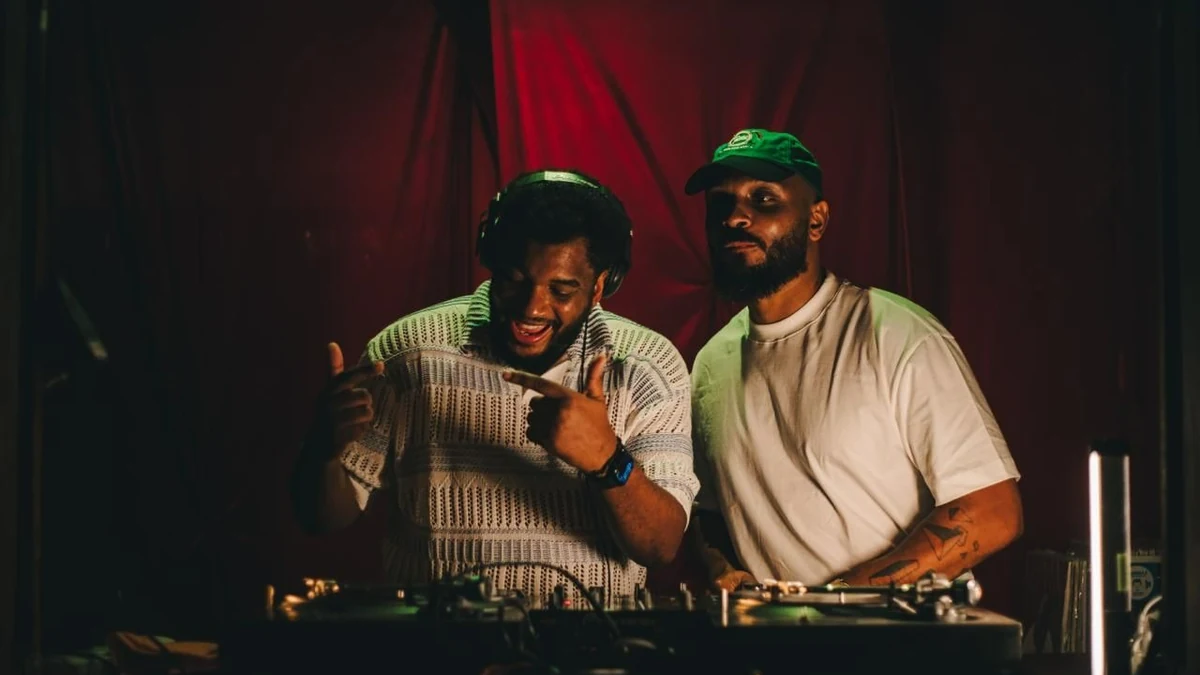 Tributo a Michael Jackson agita noite em vinil