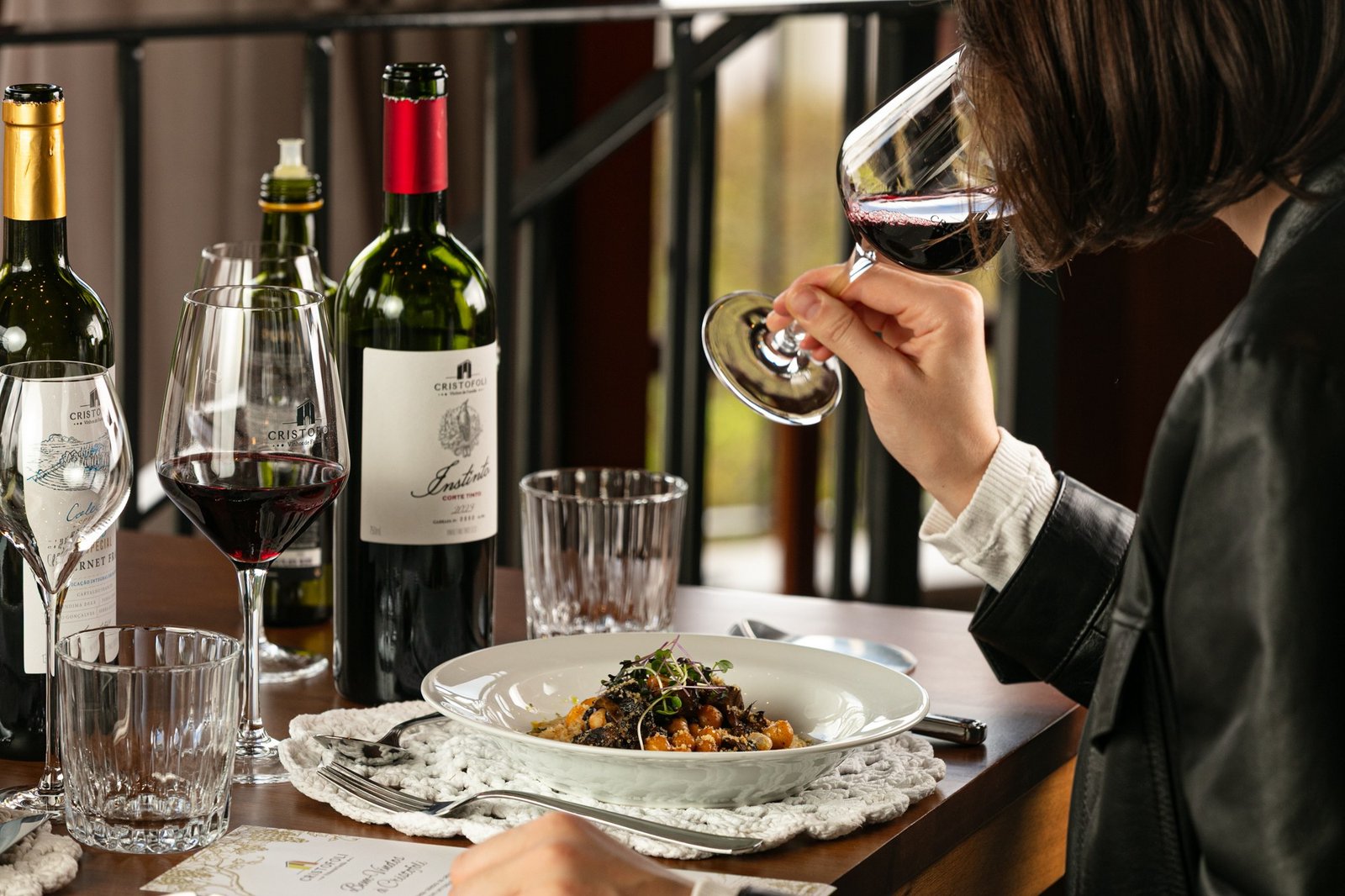 Vinhos guiam pratos no novo menu do Esterina