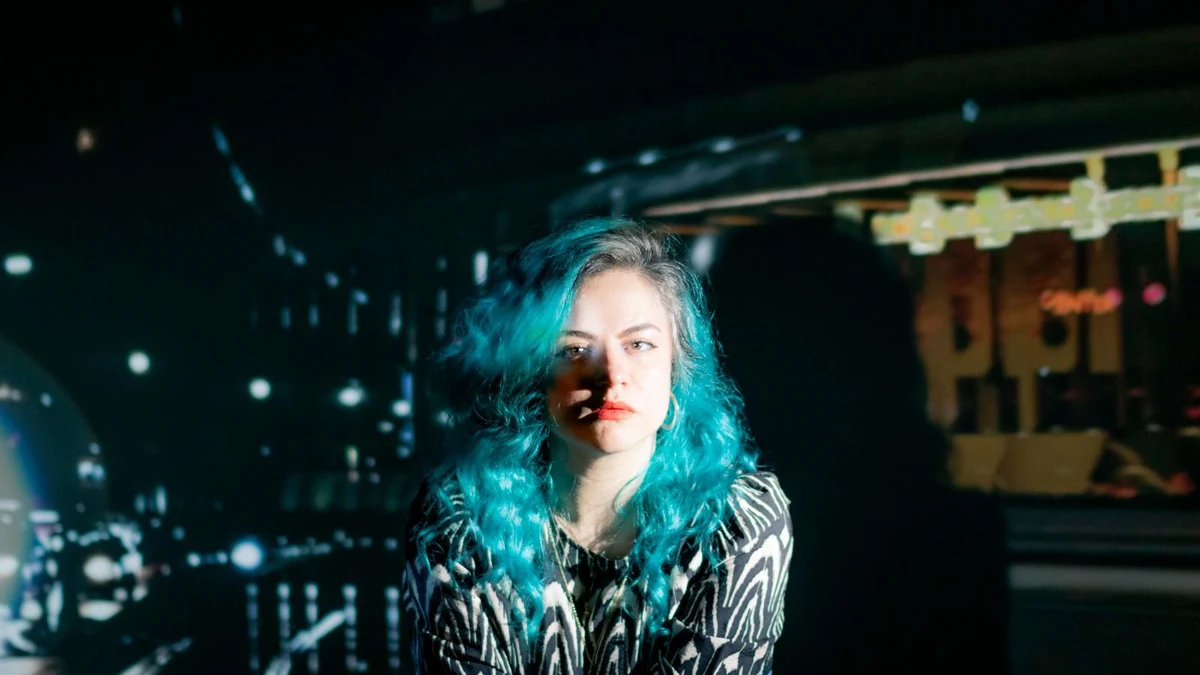 Voz Azul da MPB faz show íntimo no Rio