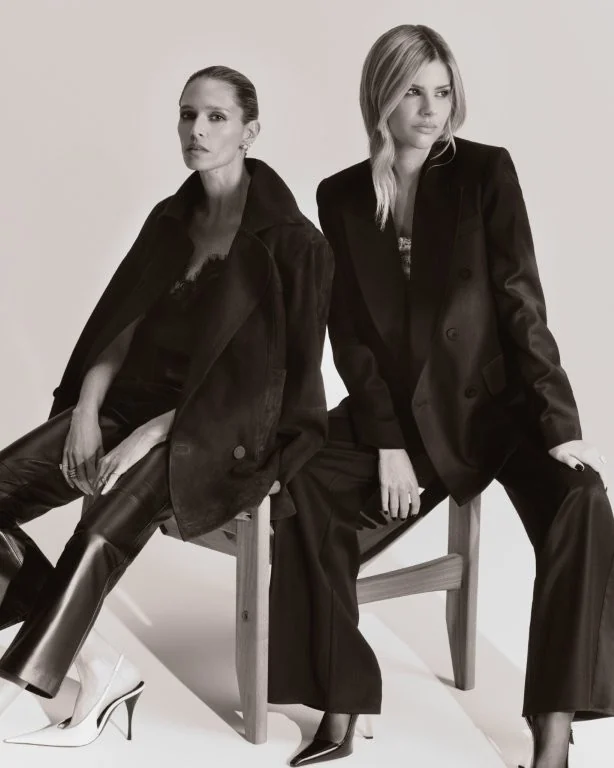 Alfaiataria encontra sleepwear na collab de Helena Bordon e Lala Rudge
