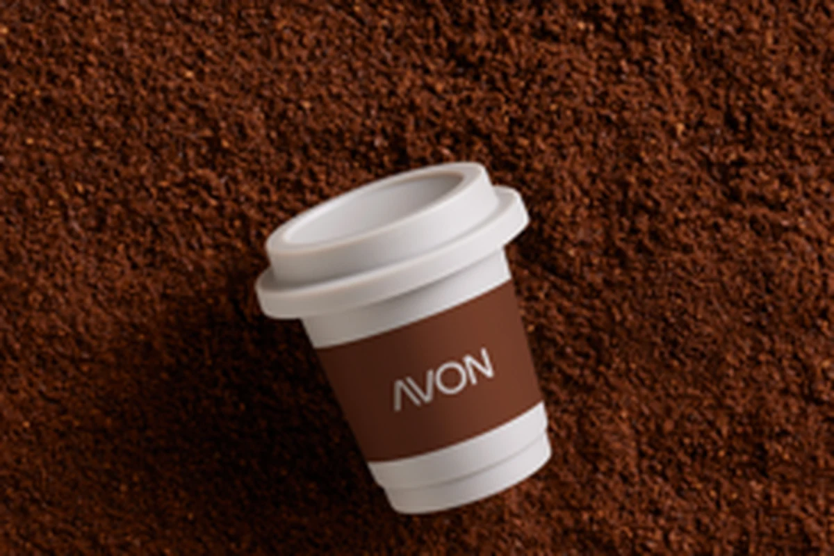 Avon transforma café em maquiagem com nova coleção