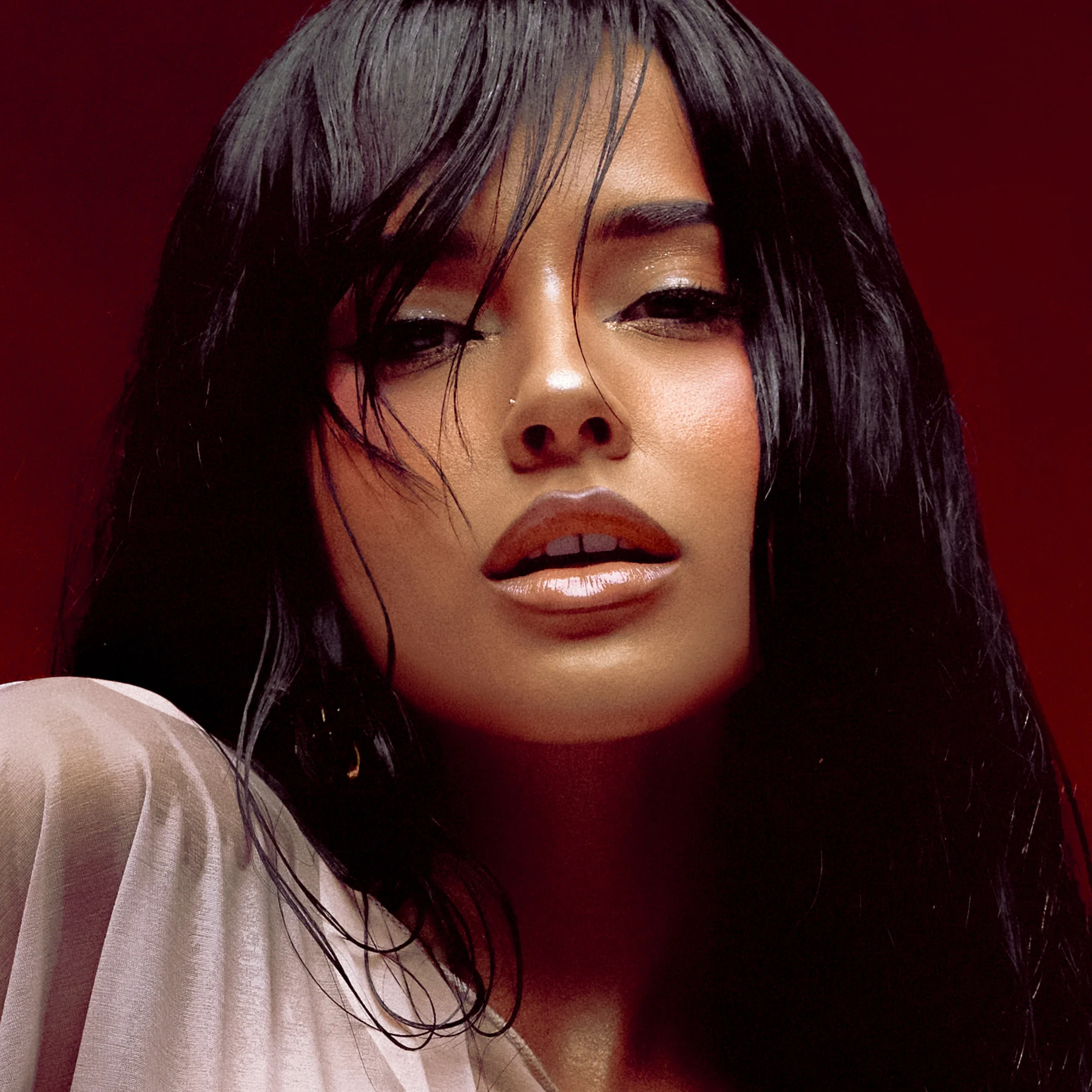 Becky G mira o verão com “EPA” e muda o jogo