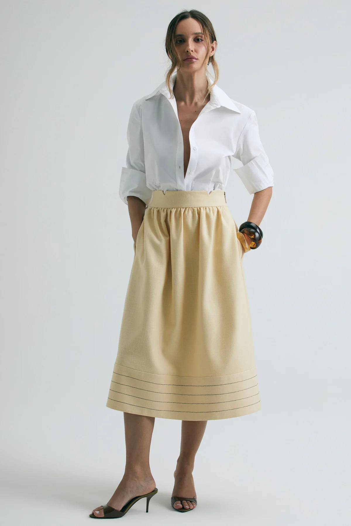 Brasilcore com elegância vira aposta na temporada