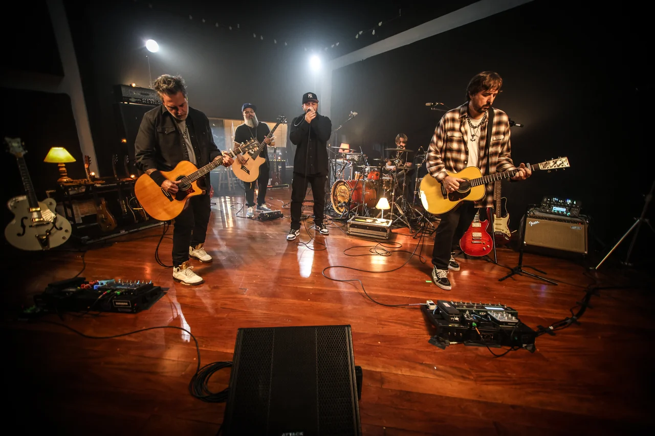 Charlie Brown Jr. Acústico: a turnê que reacende uma era