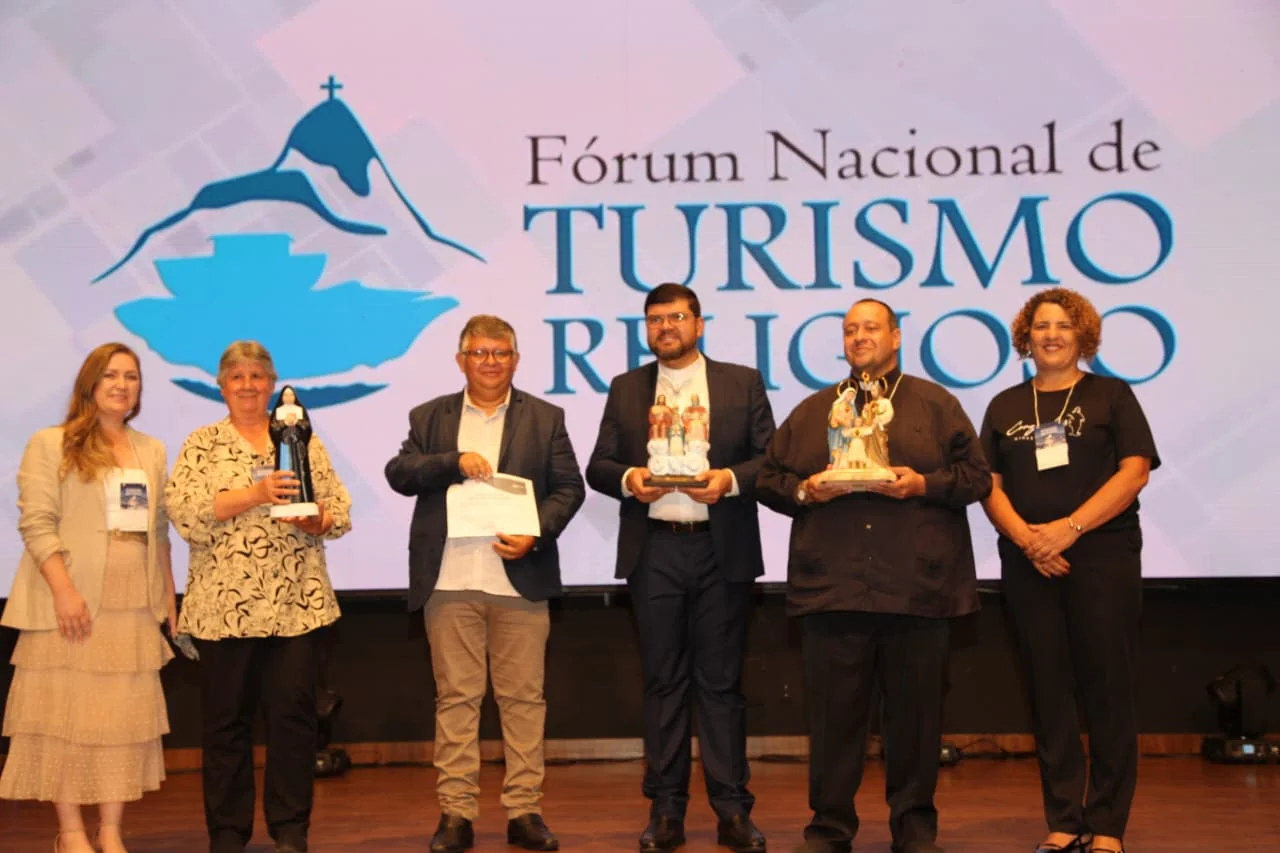 Congonhas recebe fórum que redefine turismo religioso