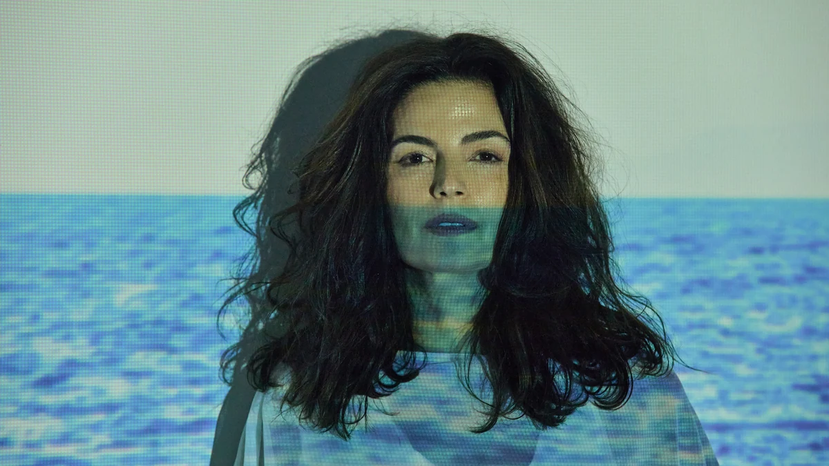 Emanuelle Araújo traz a Bahia ao vivo no Blue Note Rio