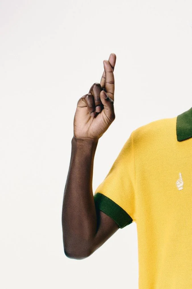 Foxton e Brahma lançam collab que veste a fé do torcedor