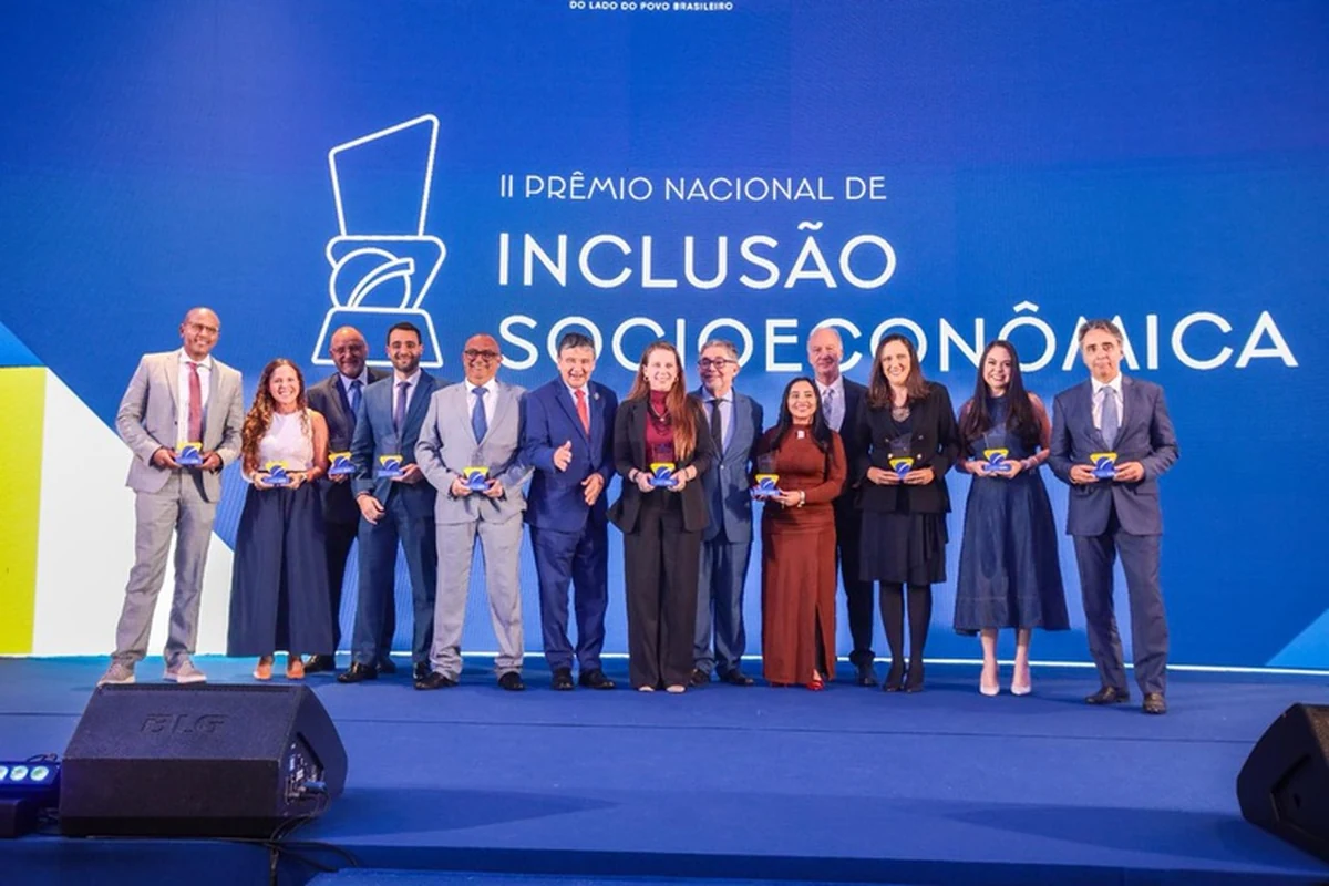 Grupo Pereira entra no top 10 nacional por inclusão