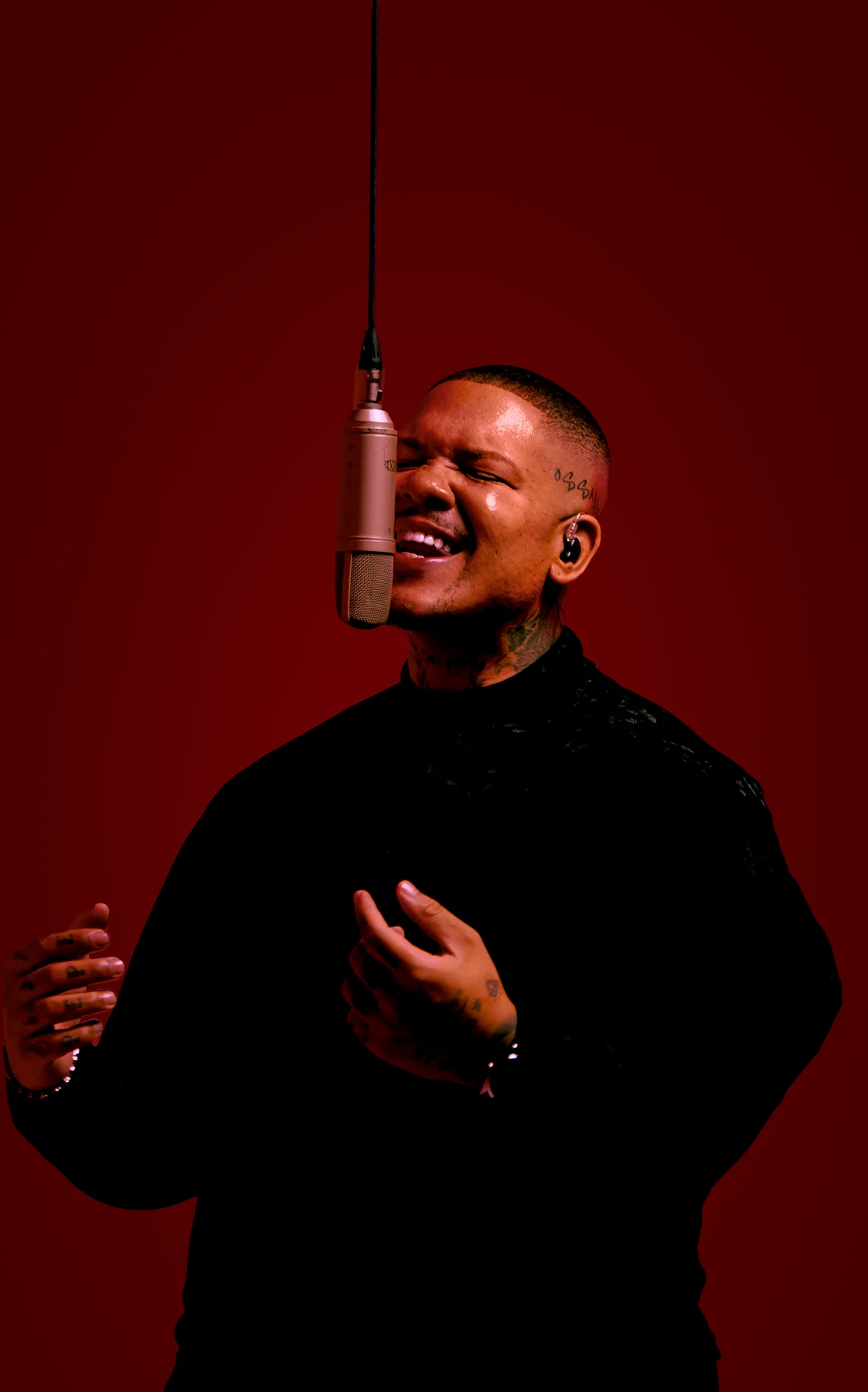 Kaique estreia solo com álbum que homenageia o pai