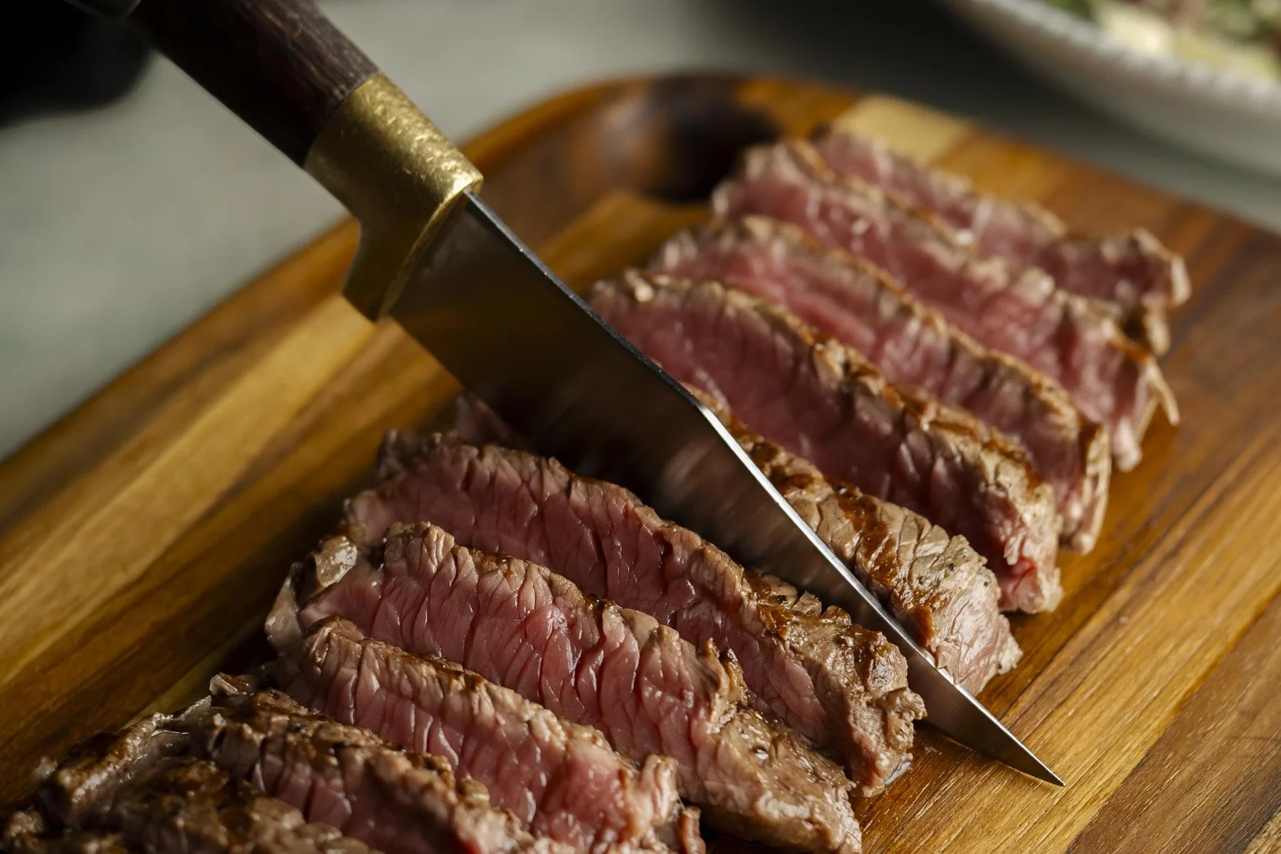 Loire Bistrô lança rodízio de carnes com cortes liberados