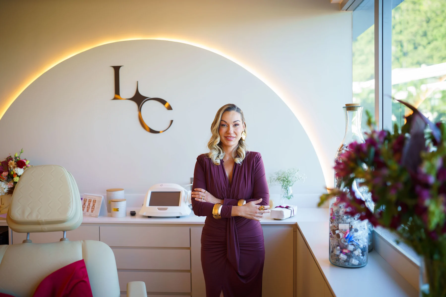 Luísa Caser inaugura a Lumina Clinic em Florianópolis