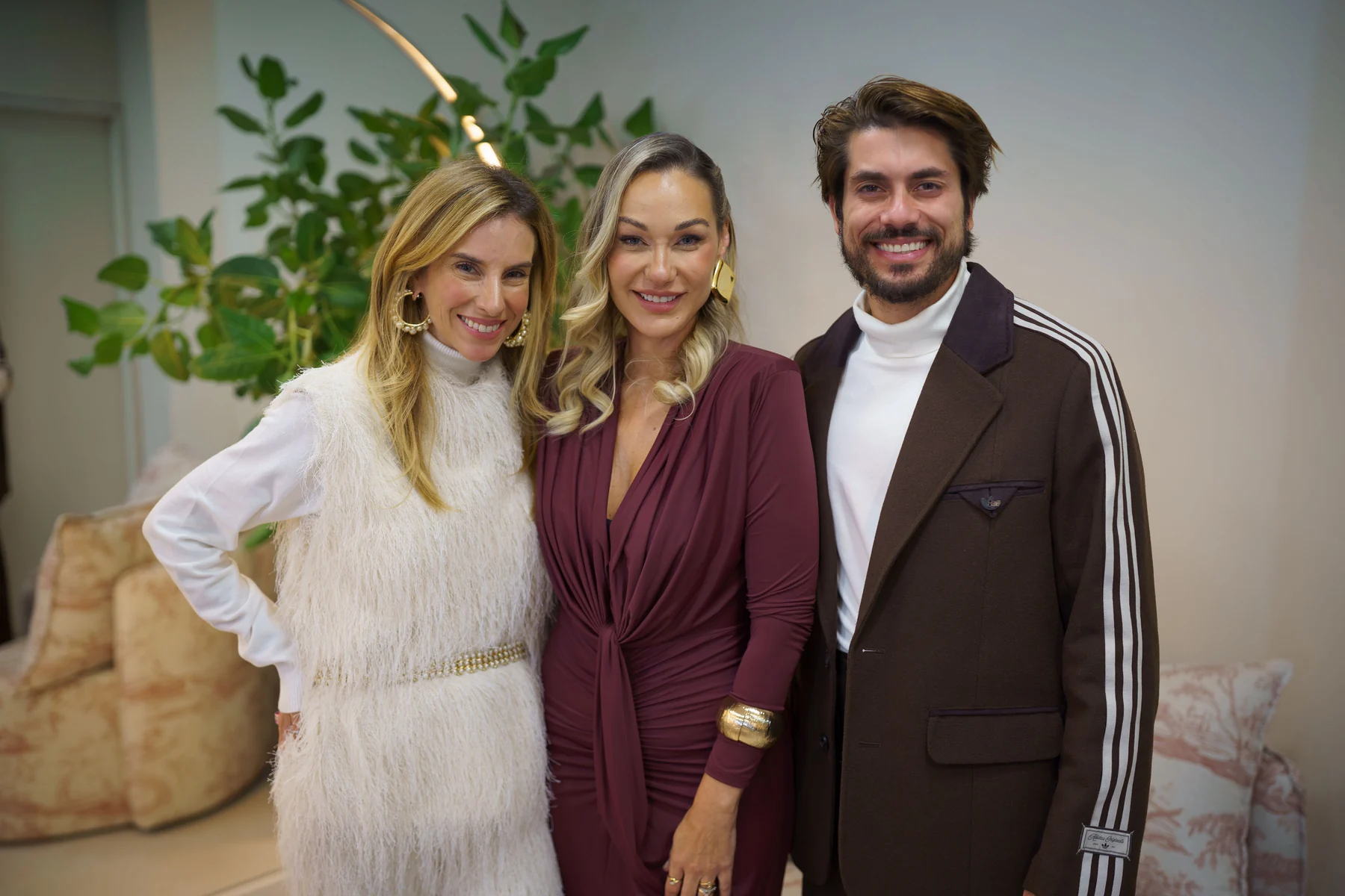 Luísa Caser inaugura a Lumina Clinic em Florianópolis