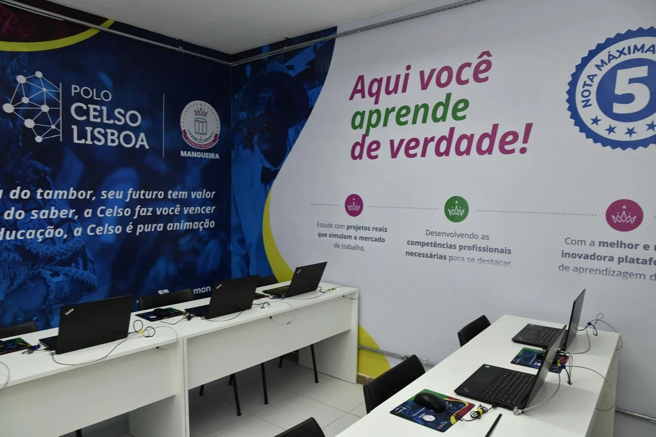 Mangueira vira polo universitário com bolsas integrais