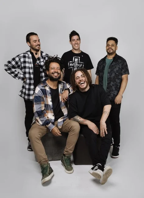 Onze20 estreia nova fase em show na Virada Cultural