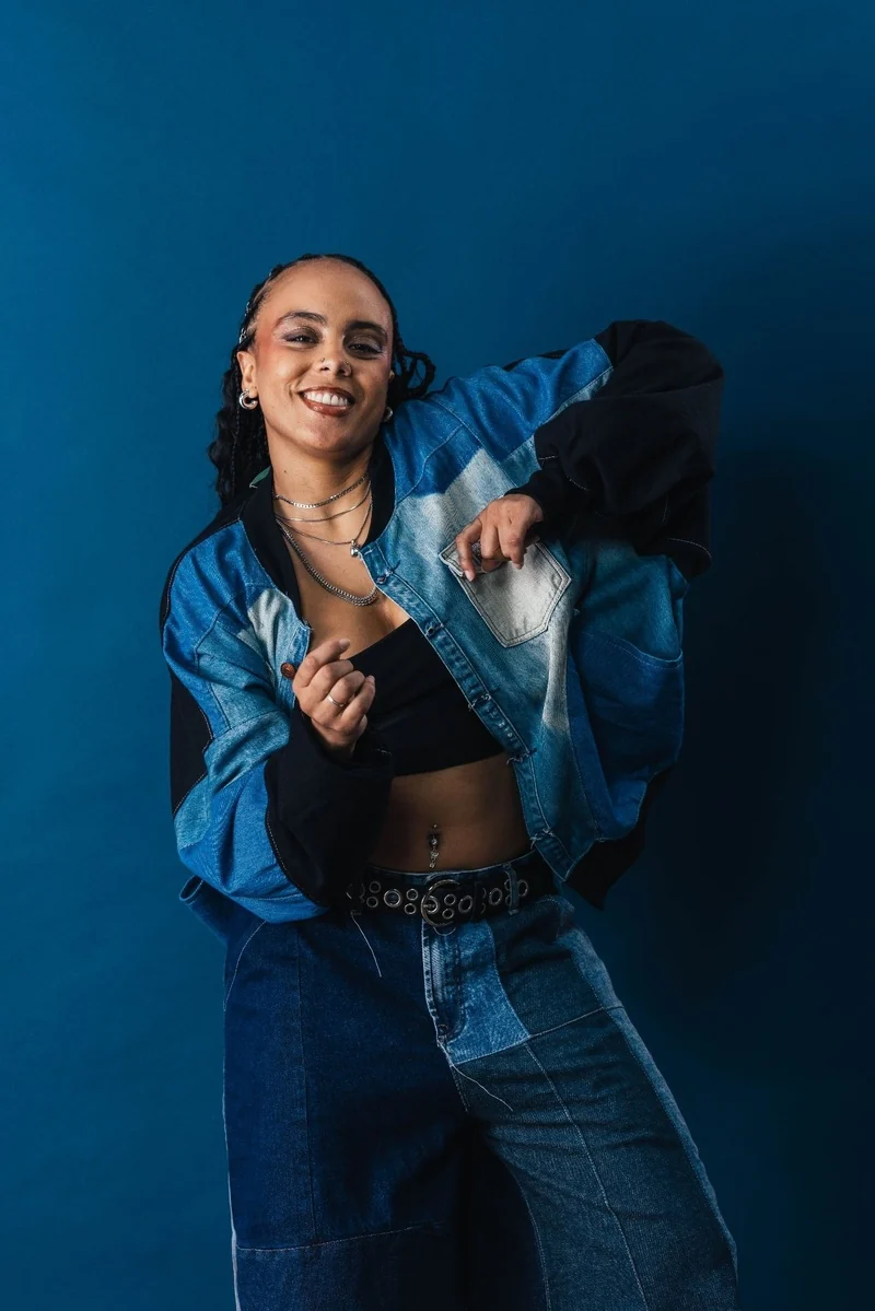 Quando a roupa dança: o impacto de Van Nobre