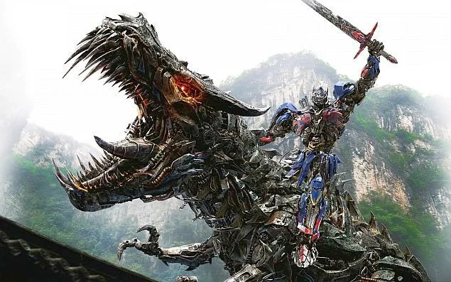 Transformers chega ao básico e mexe no domingo