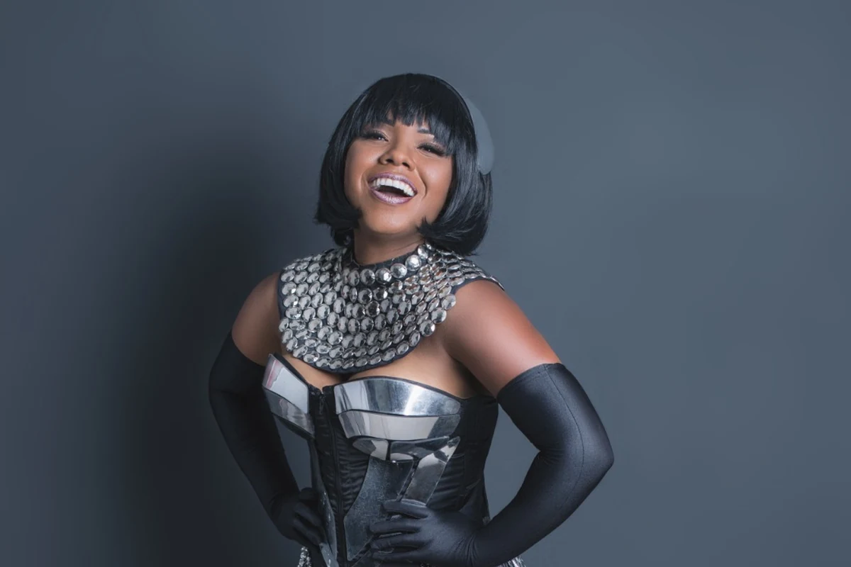 Tributo a Whitney Houston chega ao Centro do Rio