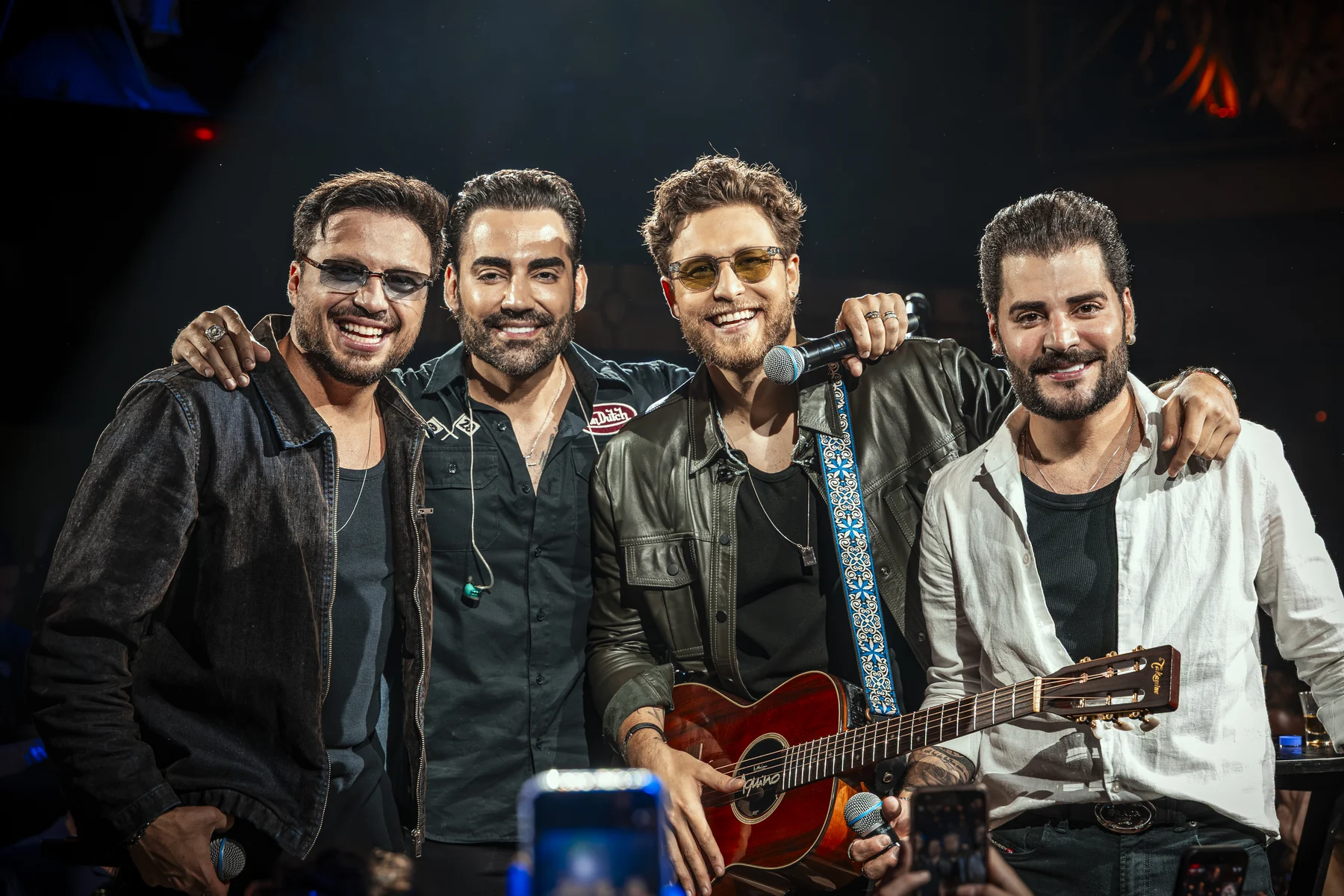 Vini & Lucas lançam EP ao vivo com Guilherme & Benuto