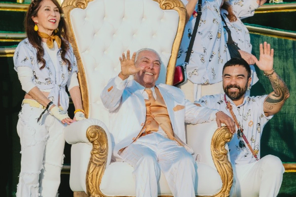 30 mil celebram mauricio de sousa em desfile historico no anhembi featured