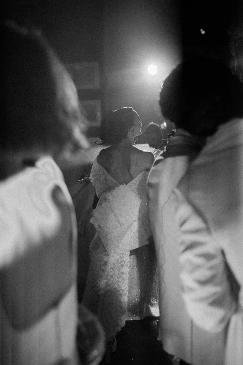 A noite de gala que marcou o casamento de Elisa Zarzur e Alexandre Negrão em Paris