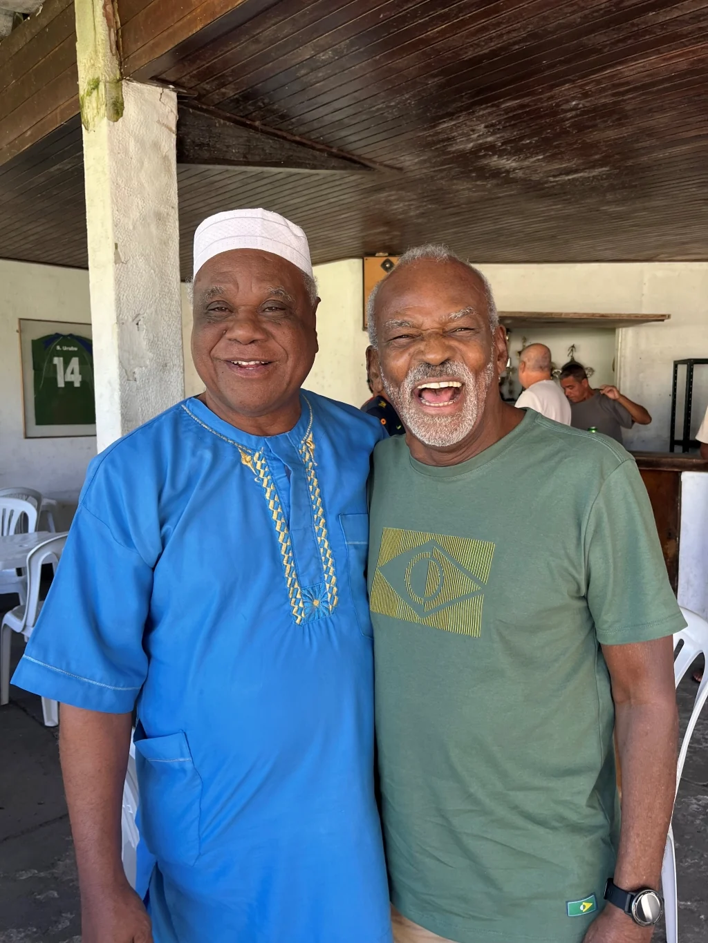 Antônio Pitanga reúne artistas e emociona ao celebrar 87 anos